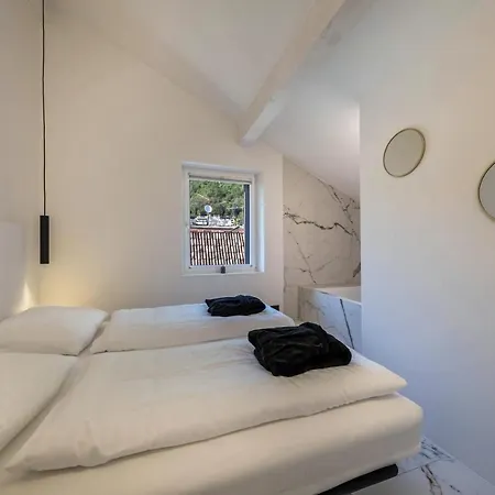 App 301 Palazzo Cavour Apartment Bolzano Exterior photo