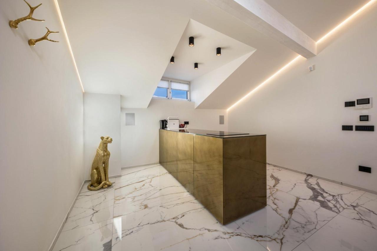 App 301 Palazzo Cavour Bolzano
